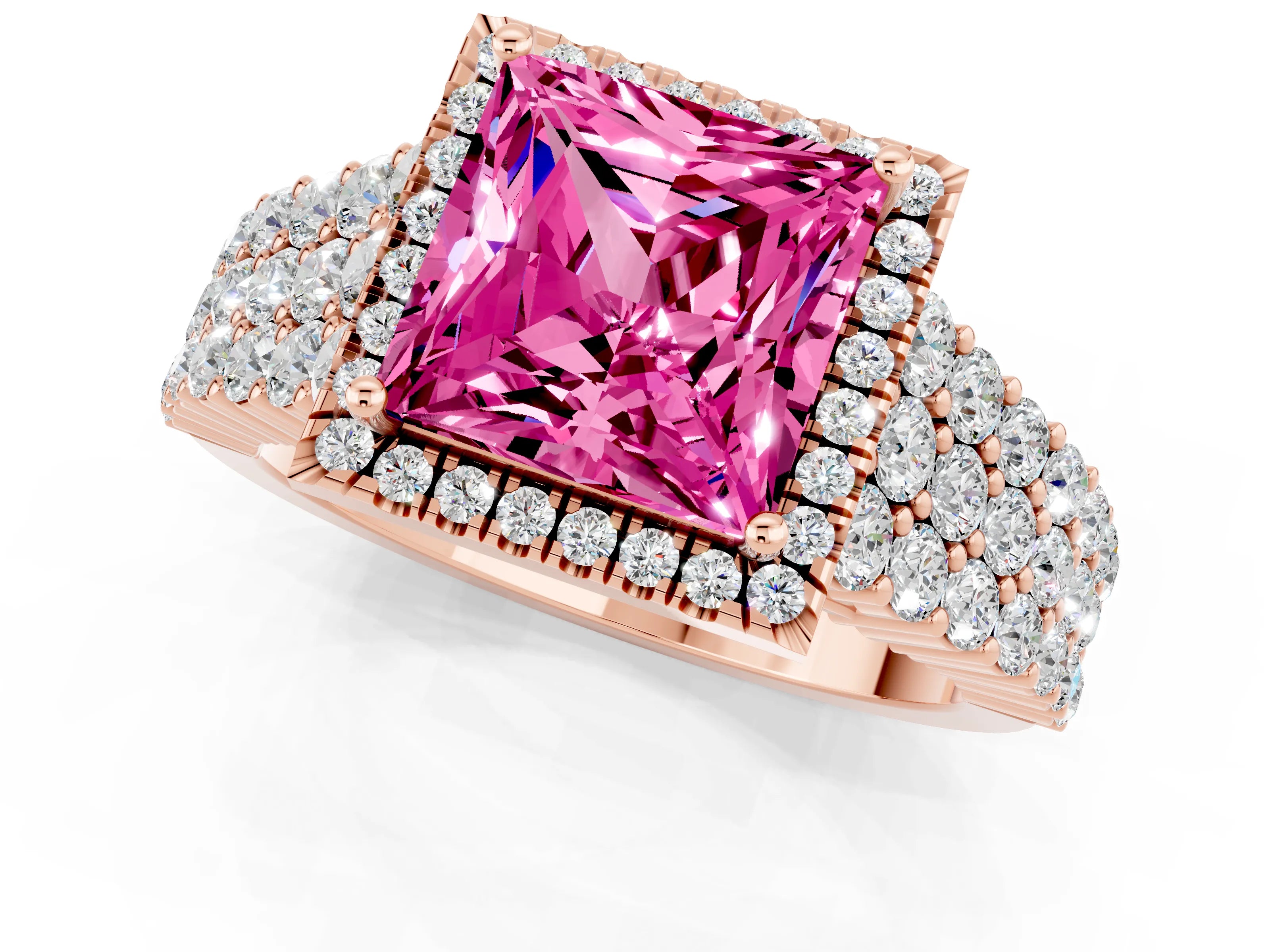 Rose gold Princess Cut Halo Pavé Diamond Engagement Ring with Split Shank and Four-Prong Setting_1