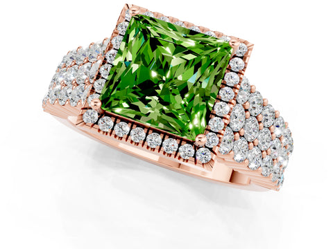 Rose gold Princess Cut Halo Pavé Diamond Engagement Ring with Split Shank and Four-Prong Setting_1