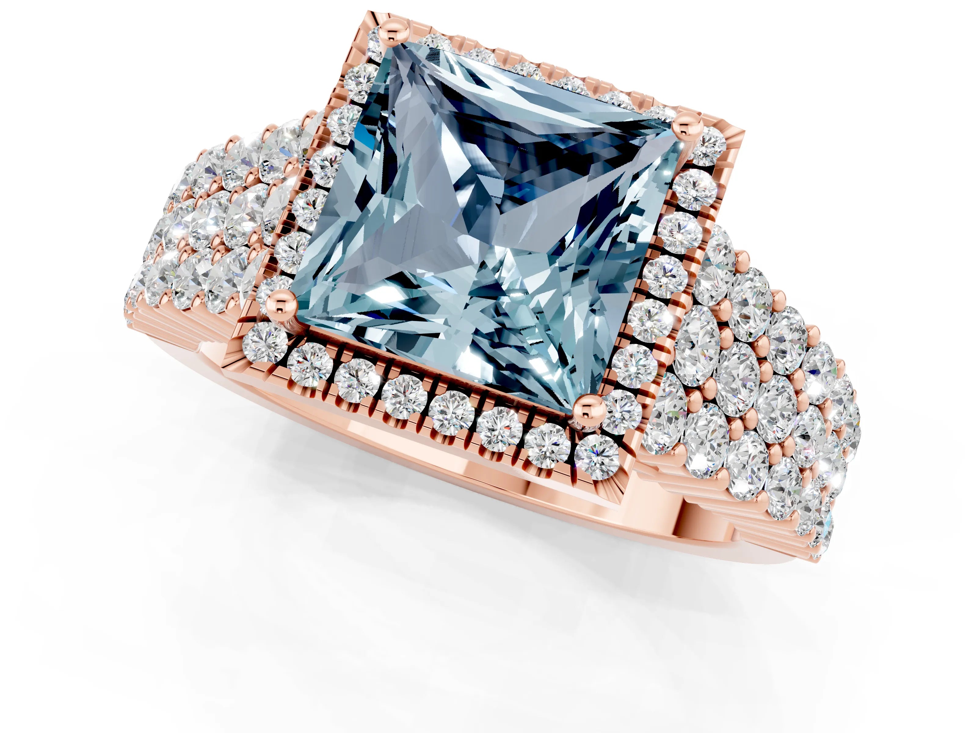 Rose gold Princess Cut Halo Pavé Diamond Engagement Ring with Split Shank and Four-Prong Setting_1