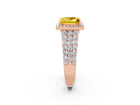 Rose gold Princess Cut Halo Pavé Diamond Engagement Ring with Split Shank and Four-Prong Setting_2