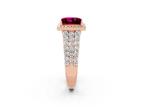Rose gold Princess Cut Halo Pavé Diamond Engagement Ring with Split Shank and Four-Prong Setting_2