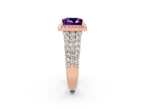 Rose gold Princess Cut Halo Pavé Diamond Engagement Ring with Split Shank and Four-Prong Setting_2
