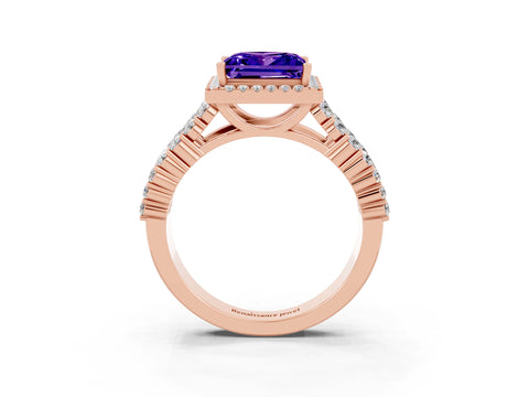 Rose gold Princess Cut Halo Pavé Diamond Engagement Ring with Split Shank and Four-Prong Setting_3