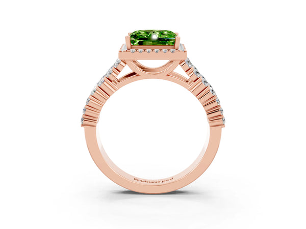 Rose gold Princess Cut Halo Pavé Diamond Engagement Ring with Split Shank and Four-Prong Setting