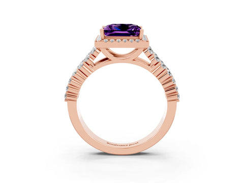 Rose gold Princess Cut Halo Pavé Diamond Engagement Ring with Split Shank and Four-Prong Setting_3