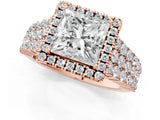 Rose gold Princess Cut Halo Pavé Diamond Engagement Ring with Split Shank and Four-Prong Setting_4
