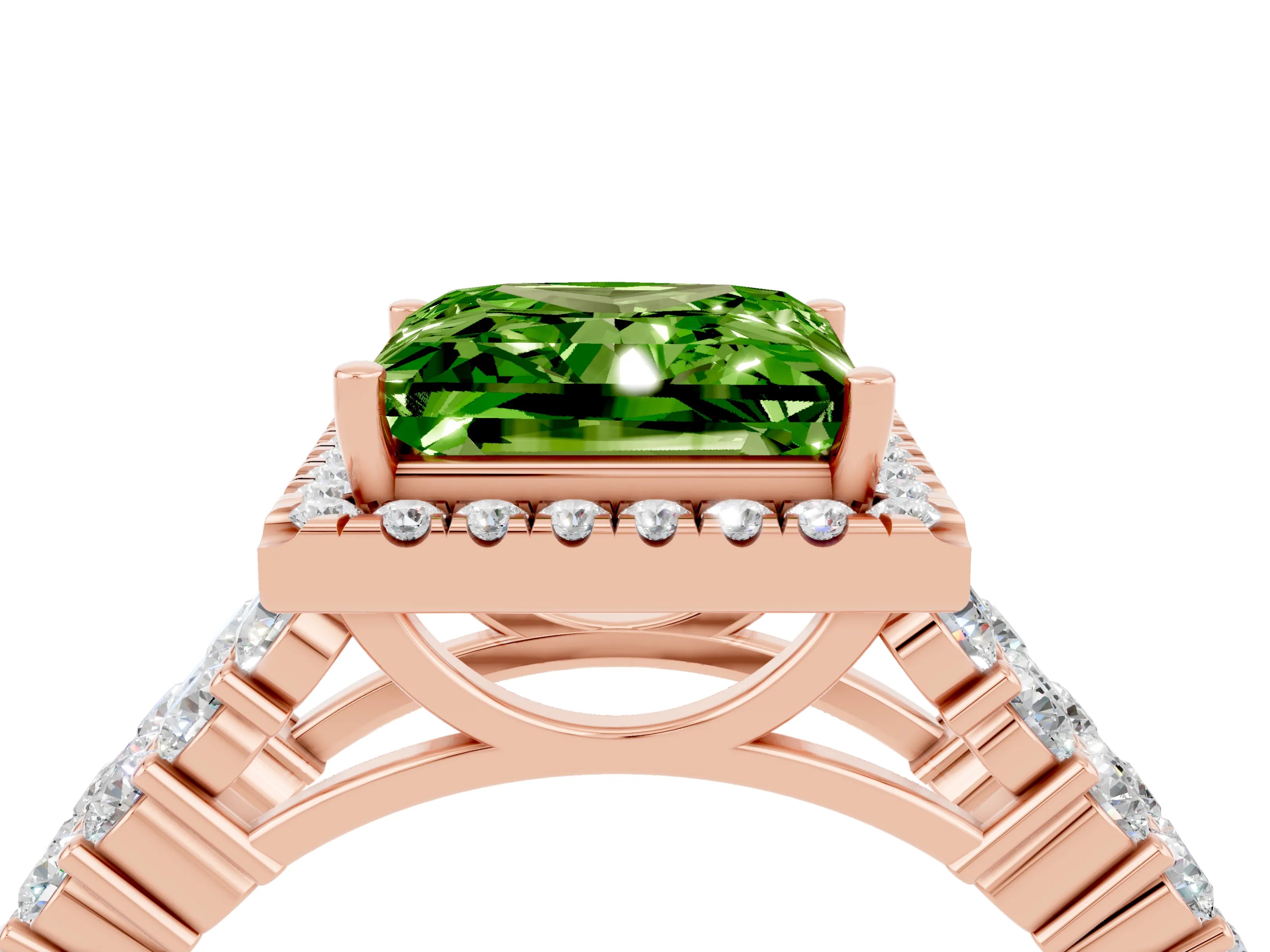 Rose gold Princess Cut Halo Pavé Diamond Engagement Ring with Split Shank and Four-Prong Setting_4