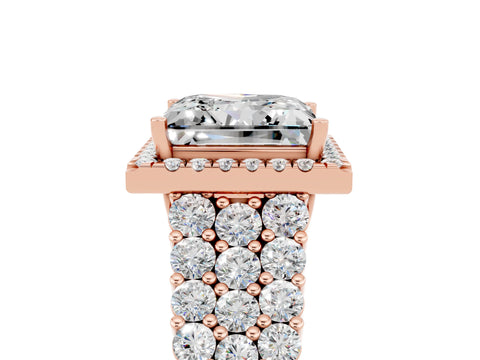 Rose gold Princess Cut Halo Pavé Diamond Engagement Ring with Split Shank and Four-Prong Setting_5