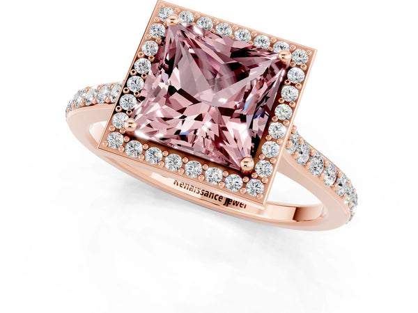 Rose gold Princess Cut Halo Round Diamond Pavé Band with Four-Prong Setting