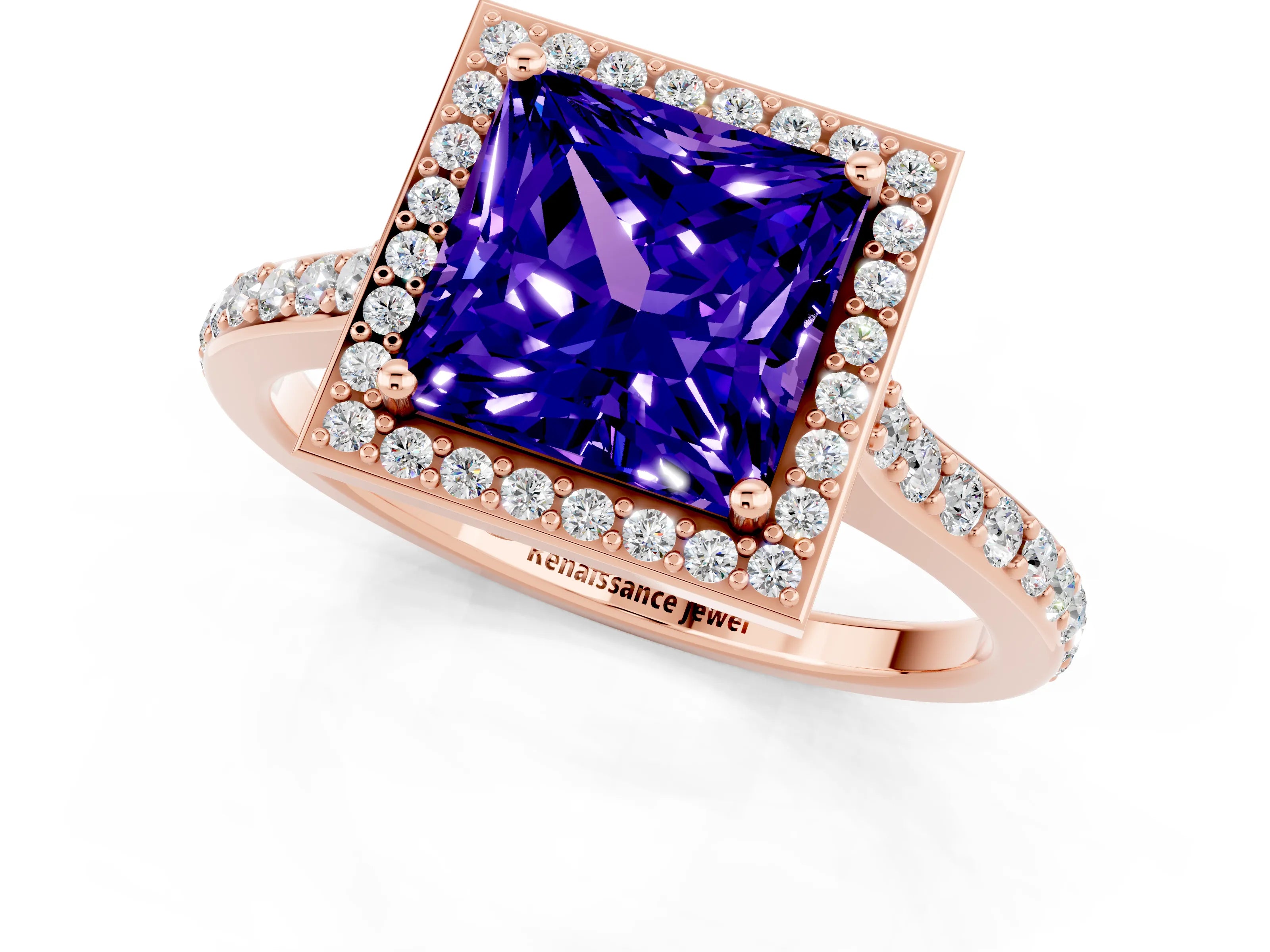 Rose gold Princess Cut Halo Round Diamond Pavé Band with Four-Prong Setting_1