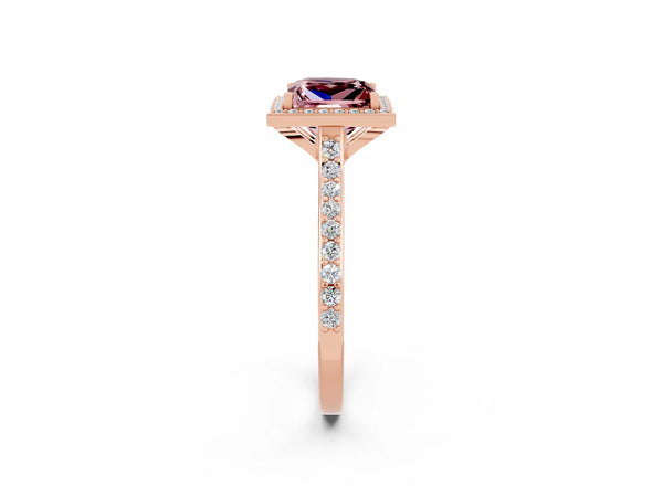 Rose gold Princess Cut Halo Round Diamond Pavé Band with Four-Prong Setting