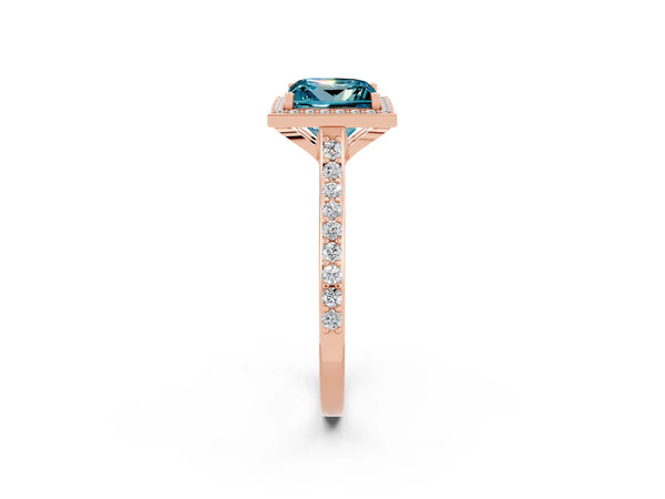Rose gold Princess Cut Halo Round Diamond Pavé Band with Four-Prong Setting