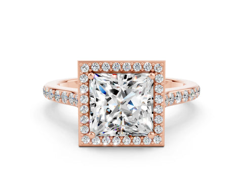Rose gold Princess Cut Halo Round Diamond Pavé Band with Four-Prong Setting