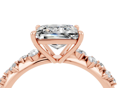 Rose gold Princess Cut Moissanite Cluster Side Stone Solitaire Ring with Prong Setting_28