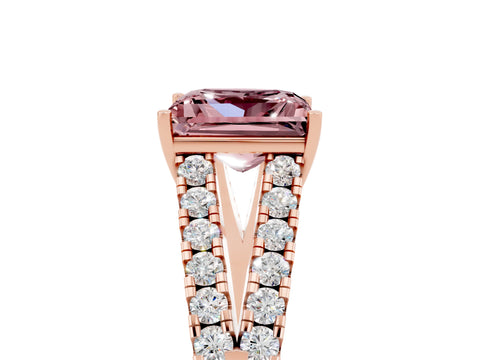 Rose gold Princess Cut Morganite Split Shank Pavé Engagement Ring with Four-Prong Setting_17