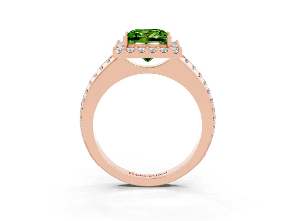 Rose gold Princess Cut Peridot Pavé Halo Ring with Four-Prong Setting
