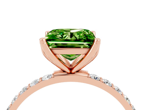 Rose gold Princess Cut Peridot Solitaire Engagement Ring with Pavé Band and Prong Setting_4