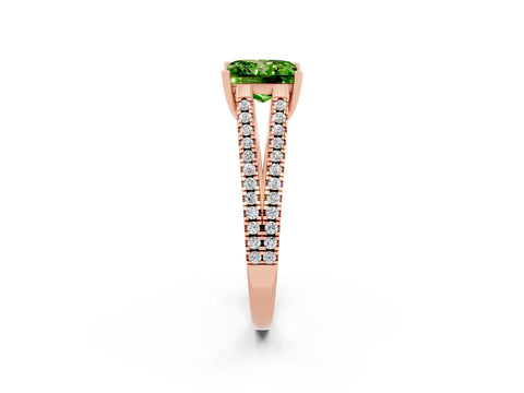 Rose gold Princess Cut Peridot Solitaire Engagement Ring with Split Shank Pavé Band_2