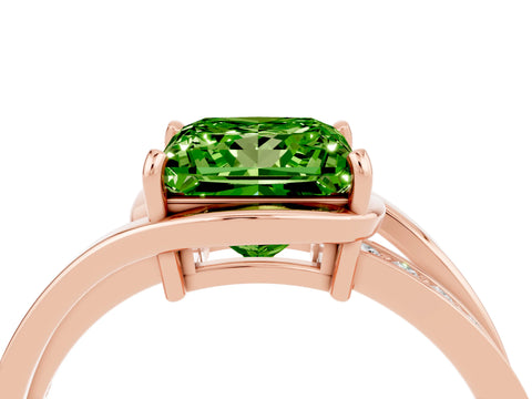 Rose gold Princess Cut Peridot Solitaire Ring with Split Shank and Prong Setting_4