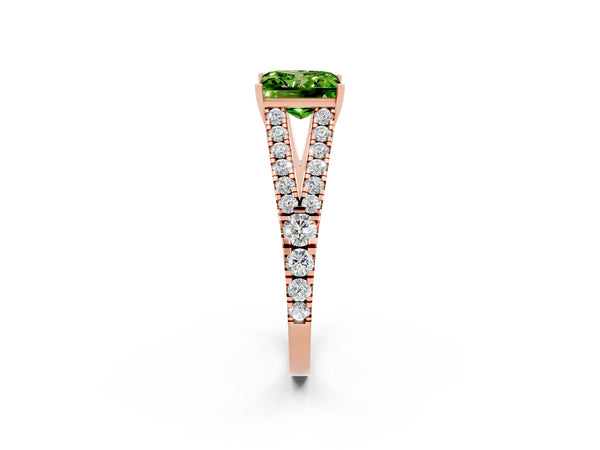 Rose gold Princess Cut Peridot Split Shank Pavé Engagement Ring with Four-Prong Setting