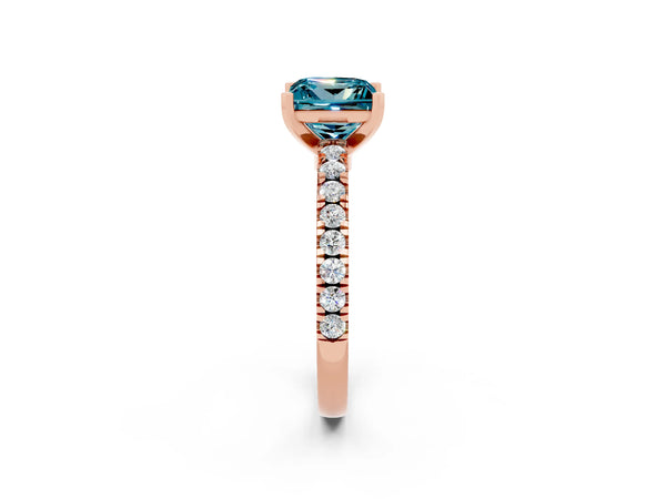 Rose gold Princess Cut Solitaire Diamond with Pavé Band and Four-Prong Setting