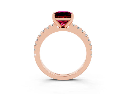 Rose gold Princess Cut Solitaire Diamond with Pavé Band and Four-Prong Setting_3