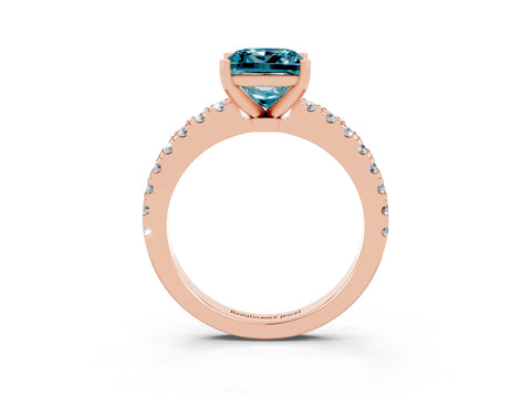 Rose gold Princess Cut Solitaire Diamond with Pavé Band and Four-Prong Setting_3