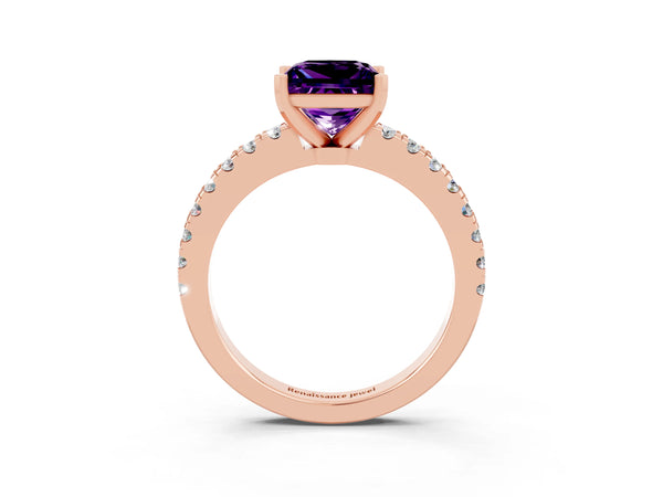 Rose gold Princess Cut Solitaire Amethyst with Pavé Band and Four-Prong Setting