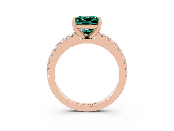 Rose gold Princess Cut Solitaire Green Sapphire with Pavé Band and Four-Prong Setting