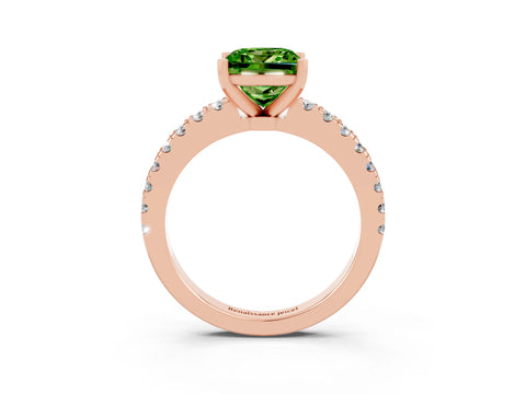 Rose gold Princess Cut Solitaire Diamond with Pavé Band and Four-Prong Setting_3
