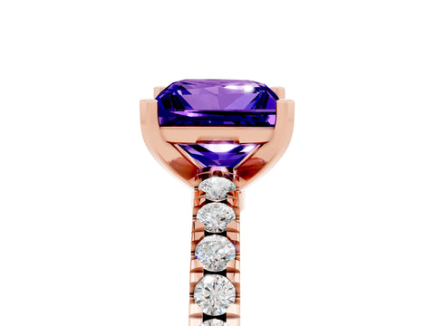 Rose gold Princess Cut Solitaire Diamond with Pavé Band and Four-Prong Setting_5