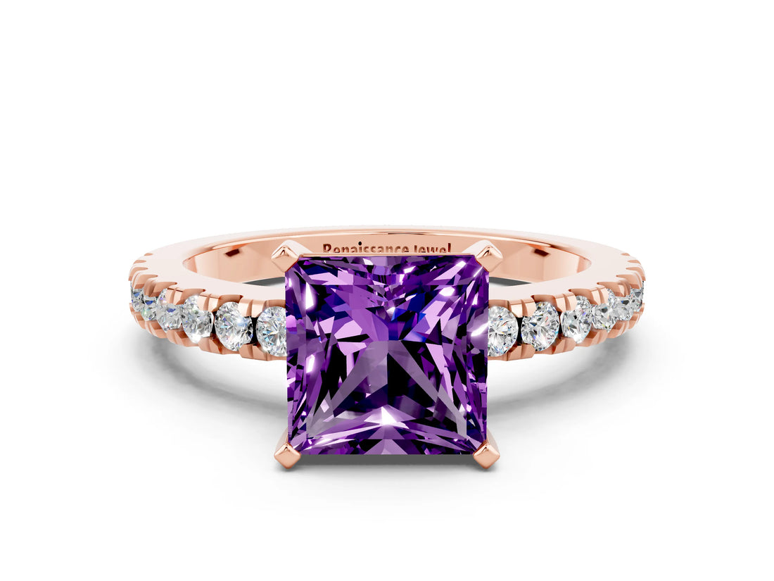 Rose gold Princess Cut Solitaire Diamond with Pavé Band and Four-Prong Setting
