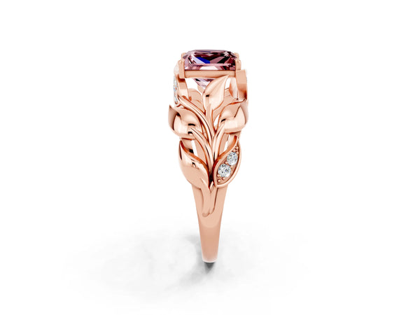 Rose gold Princess Cut Solitaire Leaf-Inspired Engagement Ring with Prong Setting
