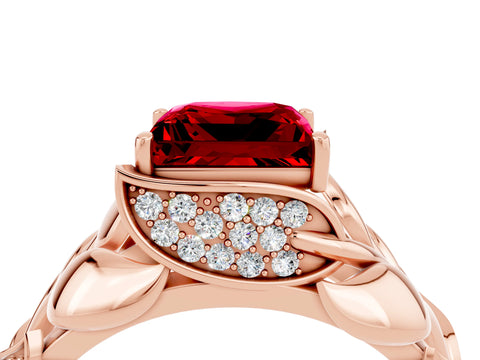 Rose gold Princess Cut Solitaire Leaf-Inspired Engagement Ring with Prong Setting_4