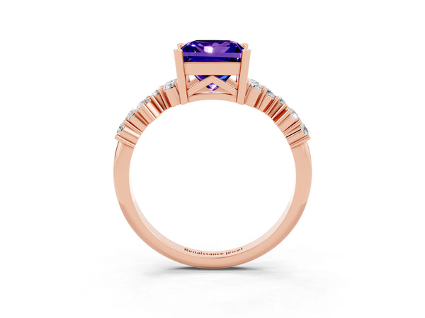 Rose gold Princess Cut Tanzanite Scattered Round Accent Ring with Prong Setting