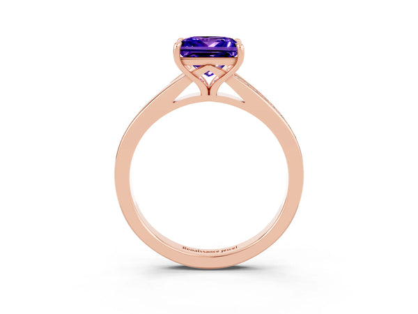 Rose gold Princess Cut Tanzanite Solitaire Ring with Pavé Band and Prong Setting