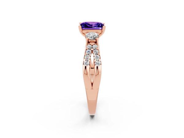 Rose gold Princess Cut Tanzanite Three-Stone Ring with Pavé Split Shank and Four-Prong Setting