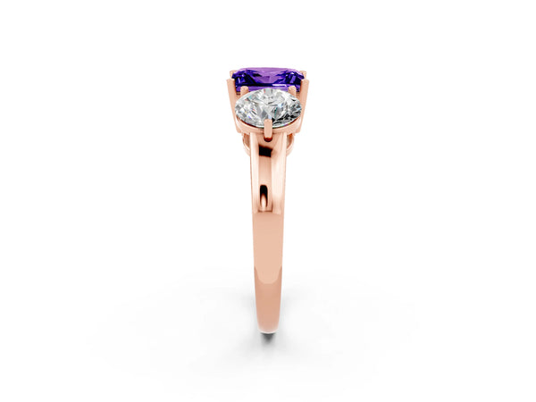 Rose gold Princess Cut Tanzanite Three-Stone Ring with Prong Setting and Classic Band