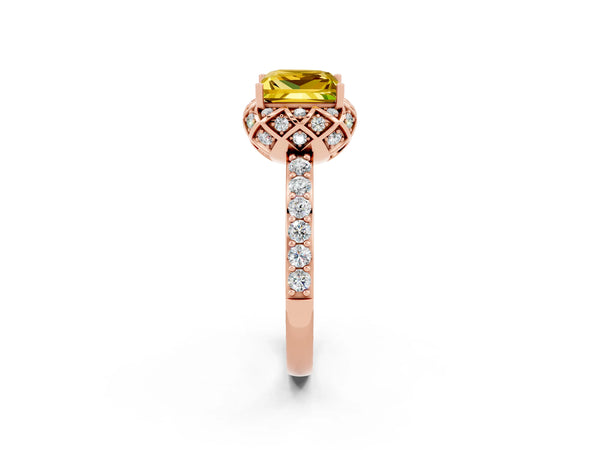 Rose gold Princess Cut Yellow Sapphire Scalloped Halo Engagement Ring with Round Shared Prong Band