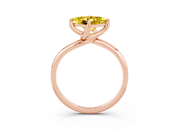 Rose gold Princess Cut Yellow Sapphire Solitaire Engagement Ring with Four-Prong Setting and Classic Band