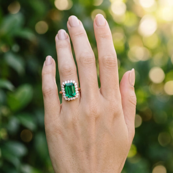 Rose gold Prong-Set Pear-Cut Emerald with Diamond Halo and White Gold Band