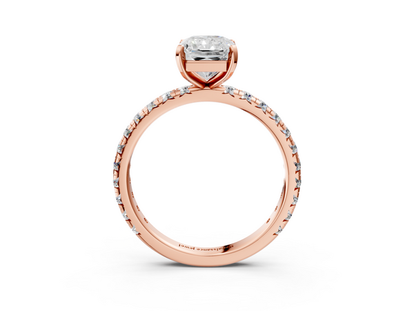Rose gold Radiant Cut Diamond Pavé Band with Four-Prong Setting