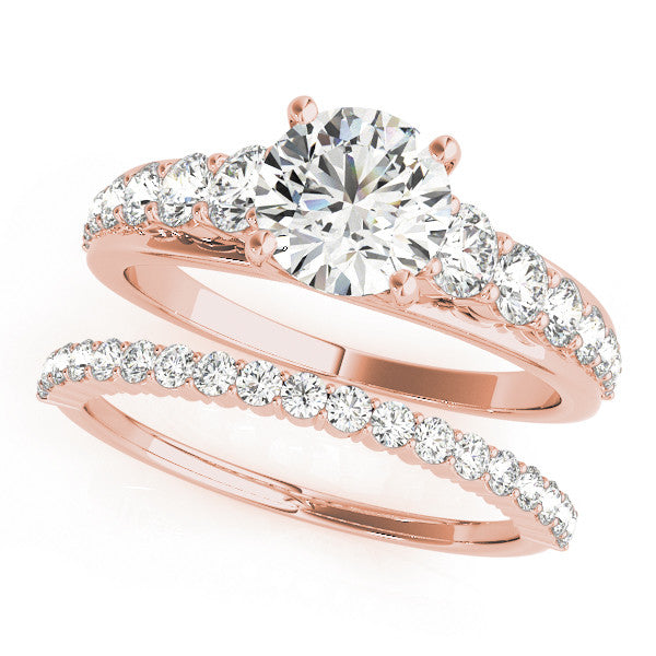 Rose gold Princess Brilliant Diamond Pavé Band with Six-Prong Setting