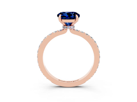 Rose gold Round Cut Blue Sapphire Solitaire Engagement Ring with Pavé Band and Four-Prong Setting_3