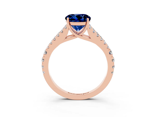 Rose gold Round Cut Blue Sapphire Split Shank Pavé Engagement Ring with Four-Prong Setting