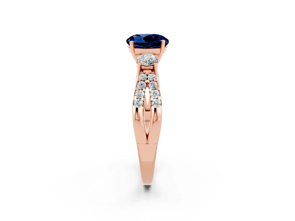 Rose gold Round Cut Blue Sapphire Three-Stone Ring with Pavé Split Shank and Four-Prong Setting
