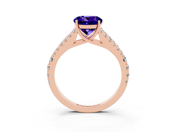 Rose gold Round Cut Tanzanite Split Shank Engagement Ring with Round Pavé and Prong Setting