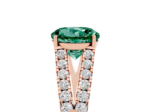 Rose gold Round Cut Cut Split Shank Pave Diamond Engagement Ring with Four-Prong Setting_5