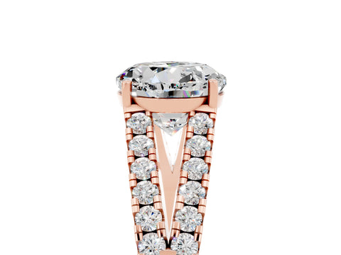 Rose gold Round Cut Cut Split Shank Pave Diamond Engagement Ring with Four-Prong Setting_5