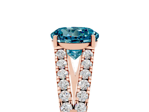 Rose gold Round Cut Cut Split Shank Pave Diamond Engagement Ring with Four-Prong Setting_5